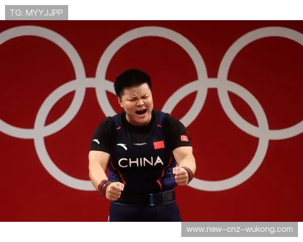 汪周雨训练完吃顿饭花的钱比我一个月工资还多
